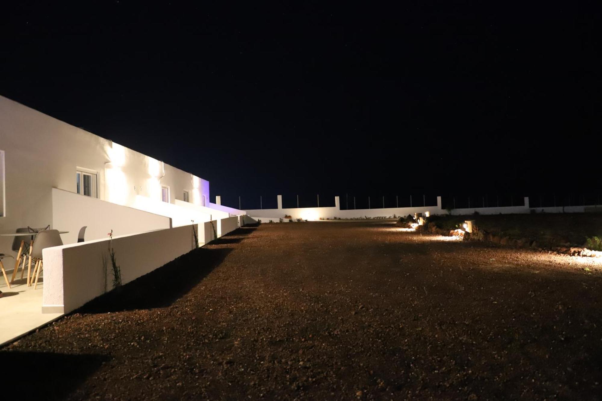 Calma Eco Houses Sunset View Emporio  Exterior foto